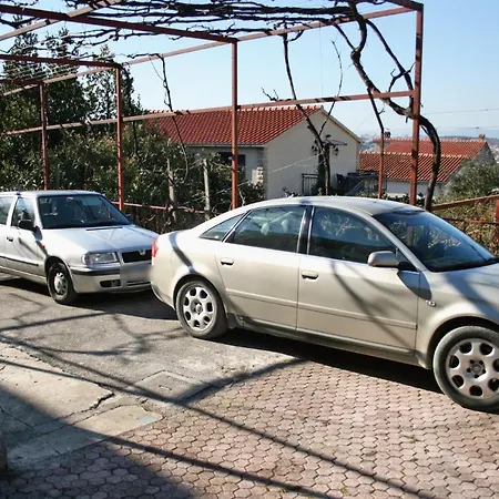 Ferienhaus House With A Parking Space Podstrana, Split - 6044 Podstrana